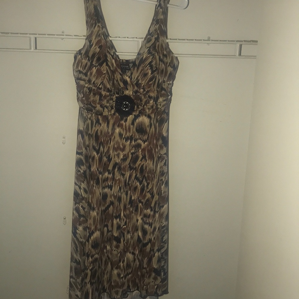 Dress - Picture 1 of 3